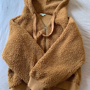 AMERICAN EAGLE FLUFFY TEDDY JACKET (M)